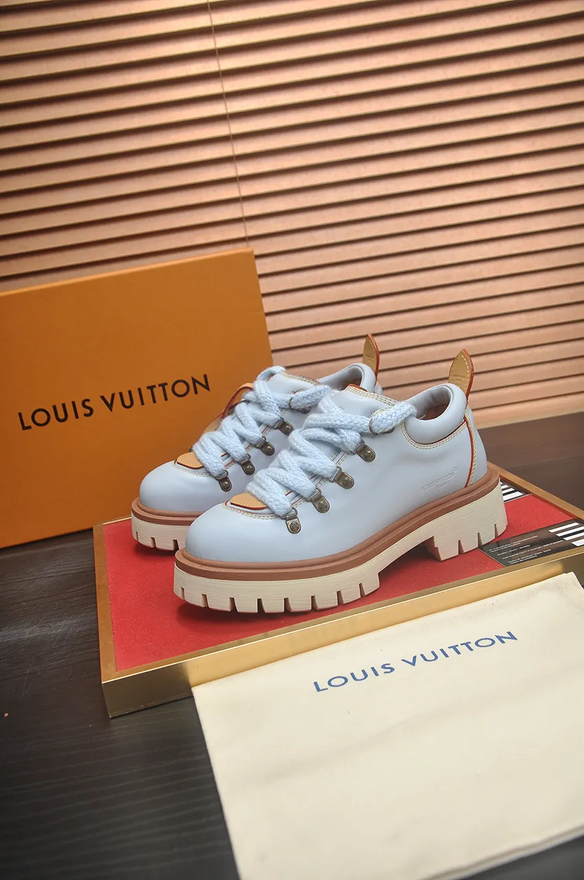 Men's shoes 💰660💶 LV Louis Vuitton 2025 autumn and winter new couple's new style, the original version is developed one to one, retro fashion, handsome and cool mountaineering derby shoes are out of stock 👍 💎 Material: imported first-layer cowhide 💎 Lining: imported lambskin 💎 Outsole: original molded TR non-slip sole 💎 Bottom height: 3.5cm 💎 Shoe size: 35-45 for both men and women